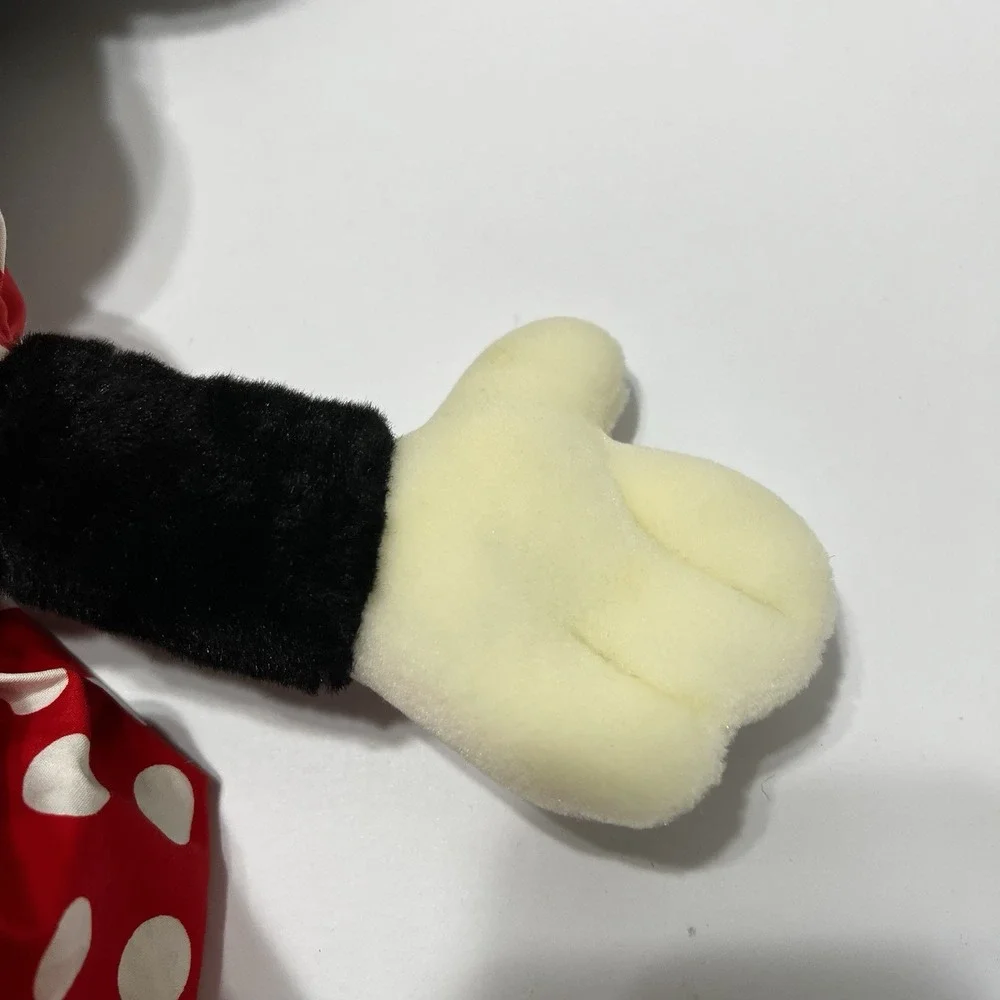 Vintage Walt Disney Sun and Star Minnie Mouse Stuffed‎ Toy Plush 24